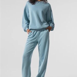 ALO Yoga Light Blue Sweatshirt